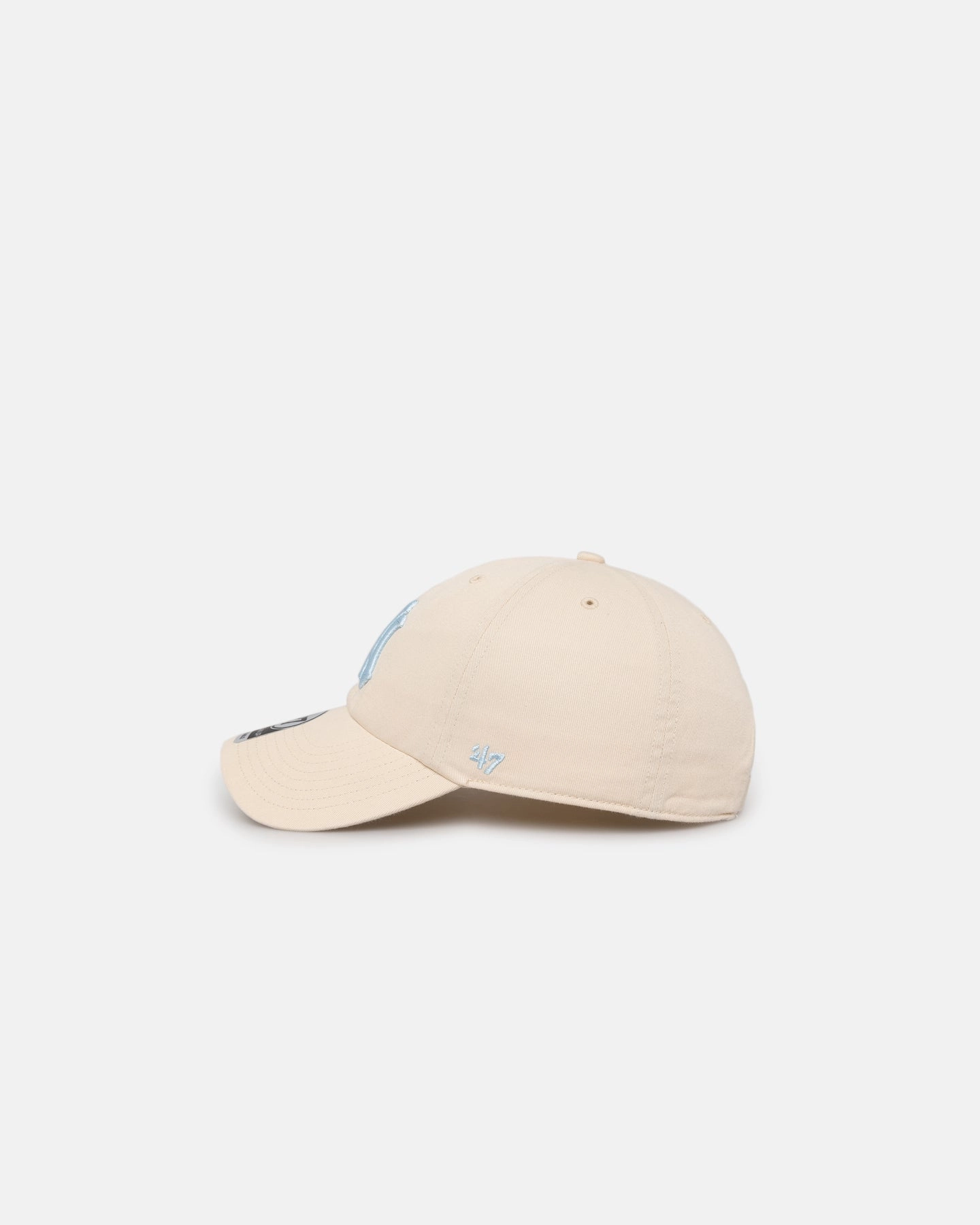 47 Brand New York Yankees Clean Up Strapback Natural/Columbia