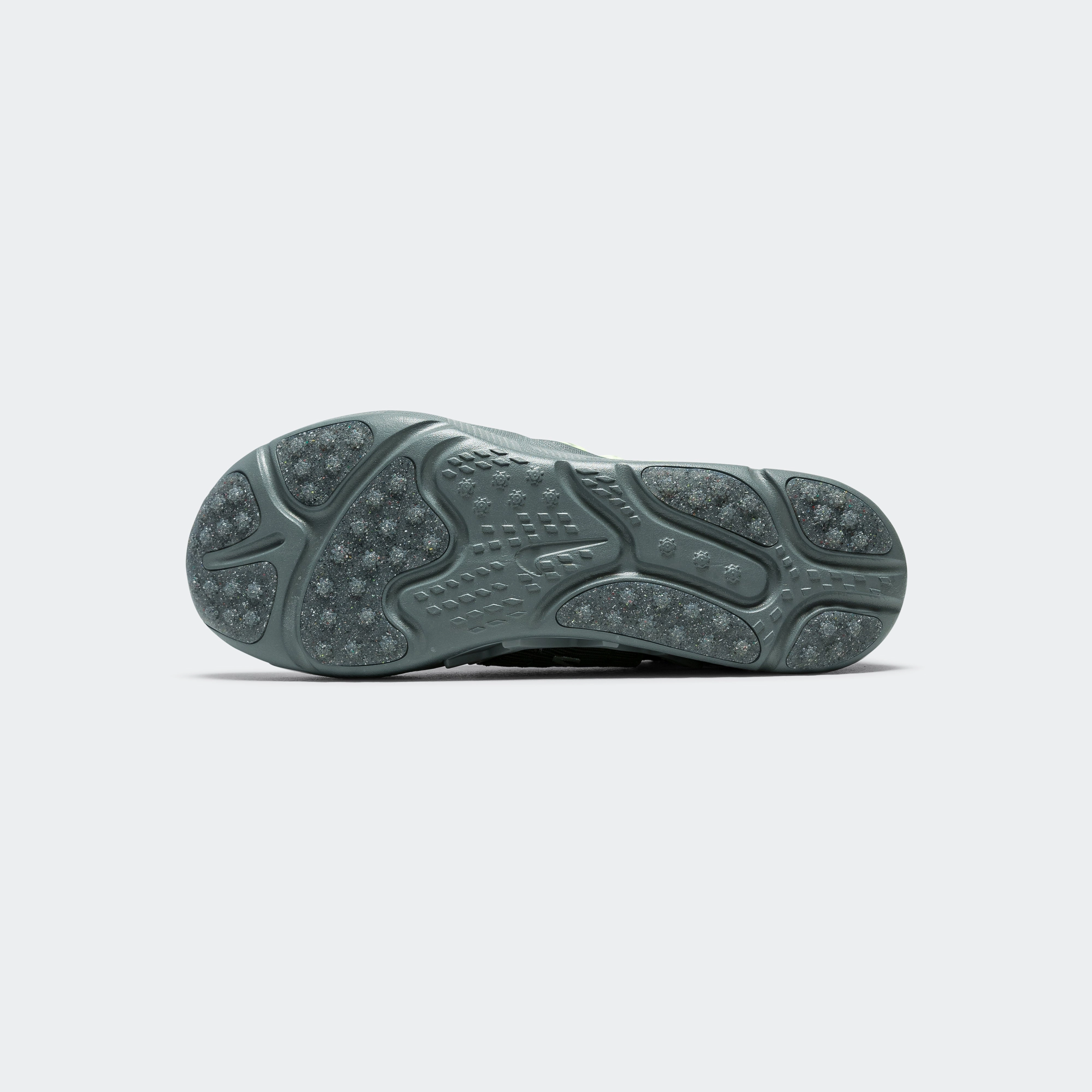 ISPA Sense Flyknit - Black/Seafoam-Smoke Grey