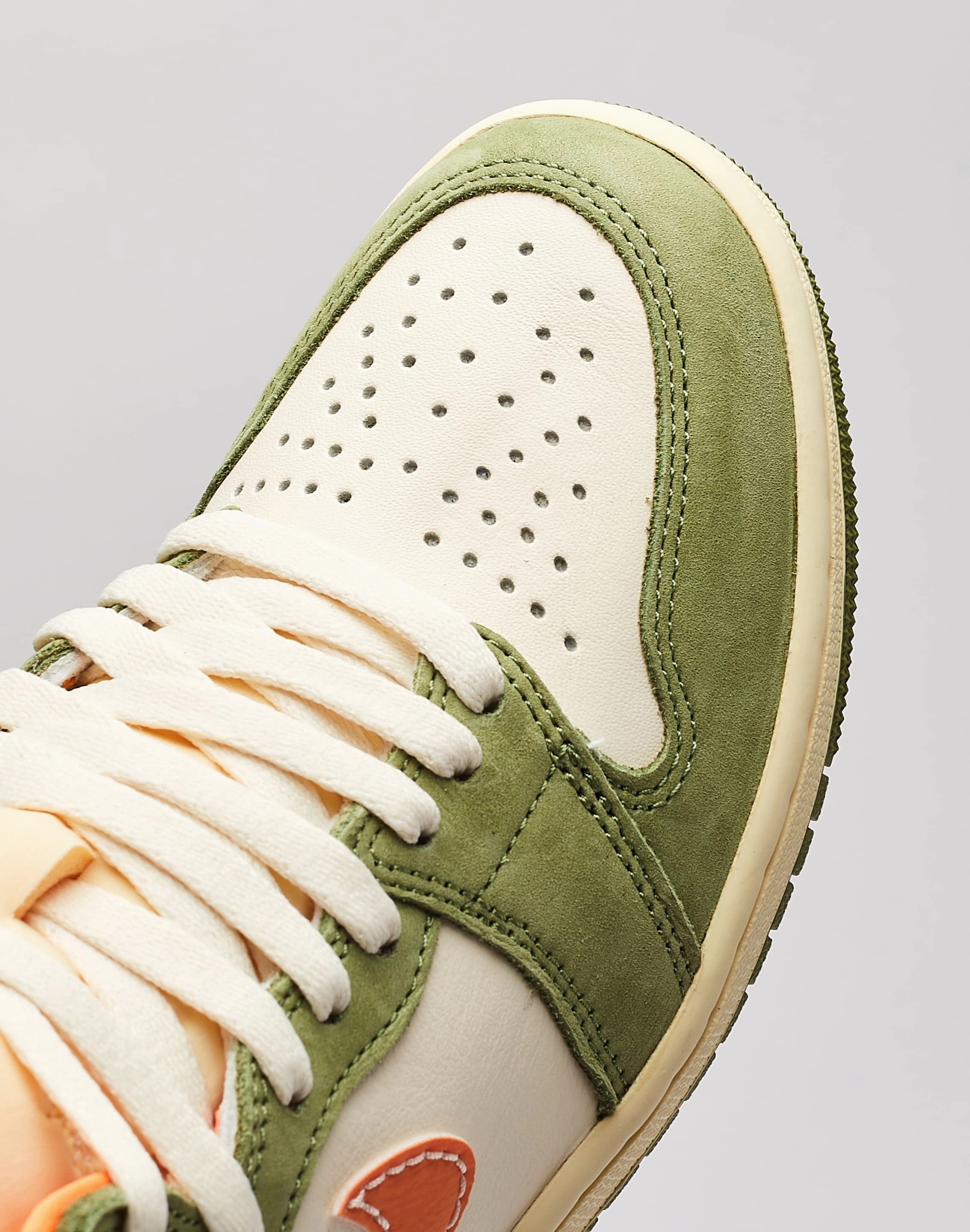Jordan Air Jordan 1 Retro High OG Craft 'Celadon' Grade-School