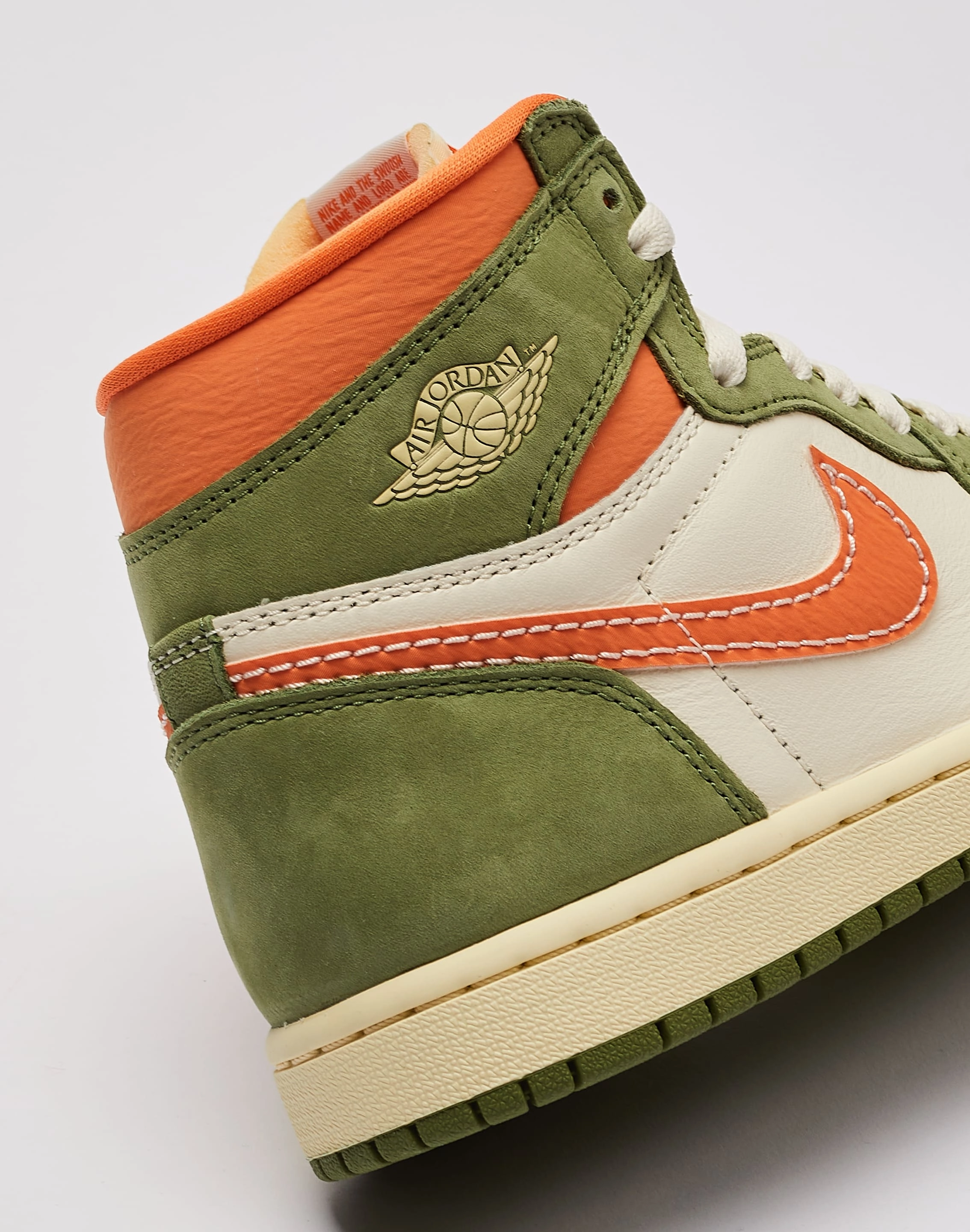 Jordan Air Jordan 1 Retro High OG Craft 'Celadon' Grade-School