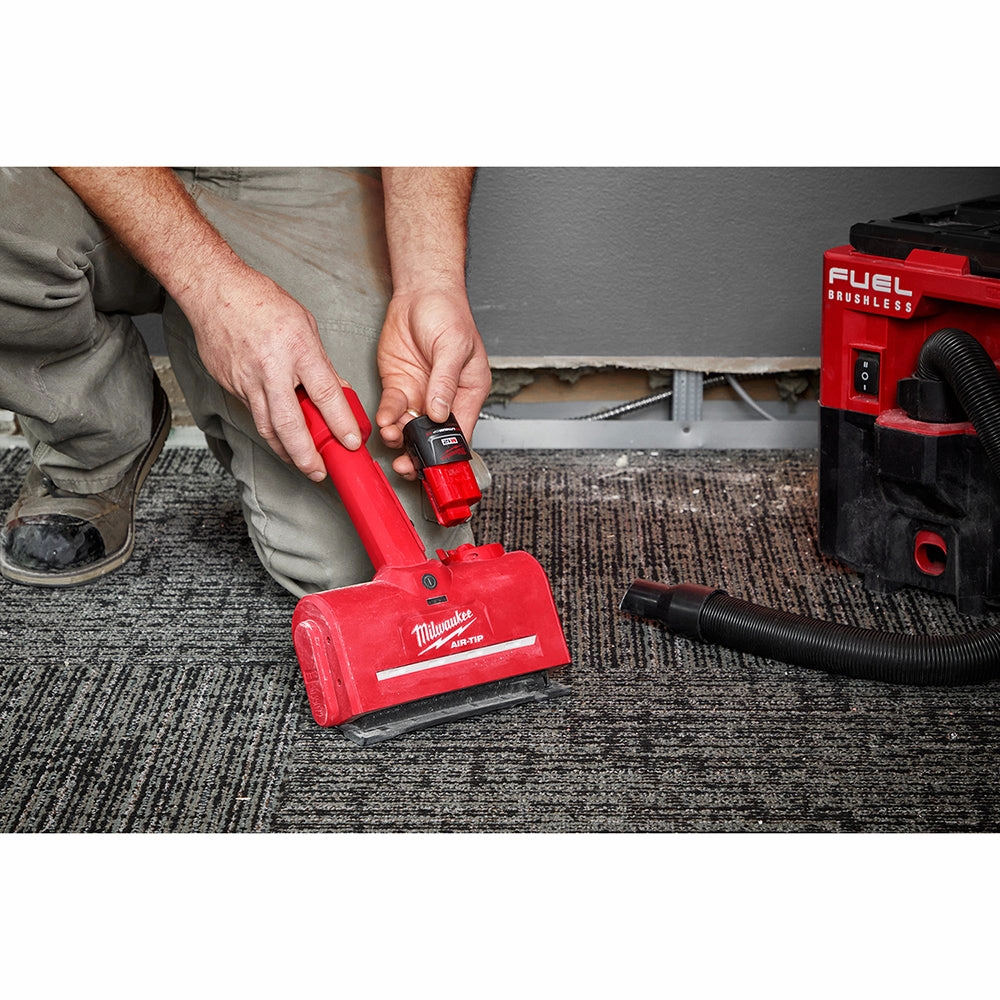 Milwaukee 0930-22HDAT M18 FUEL 18V 12 Gallon Vacuum w/ M12 Nozzle and Battery