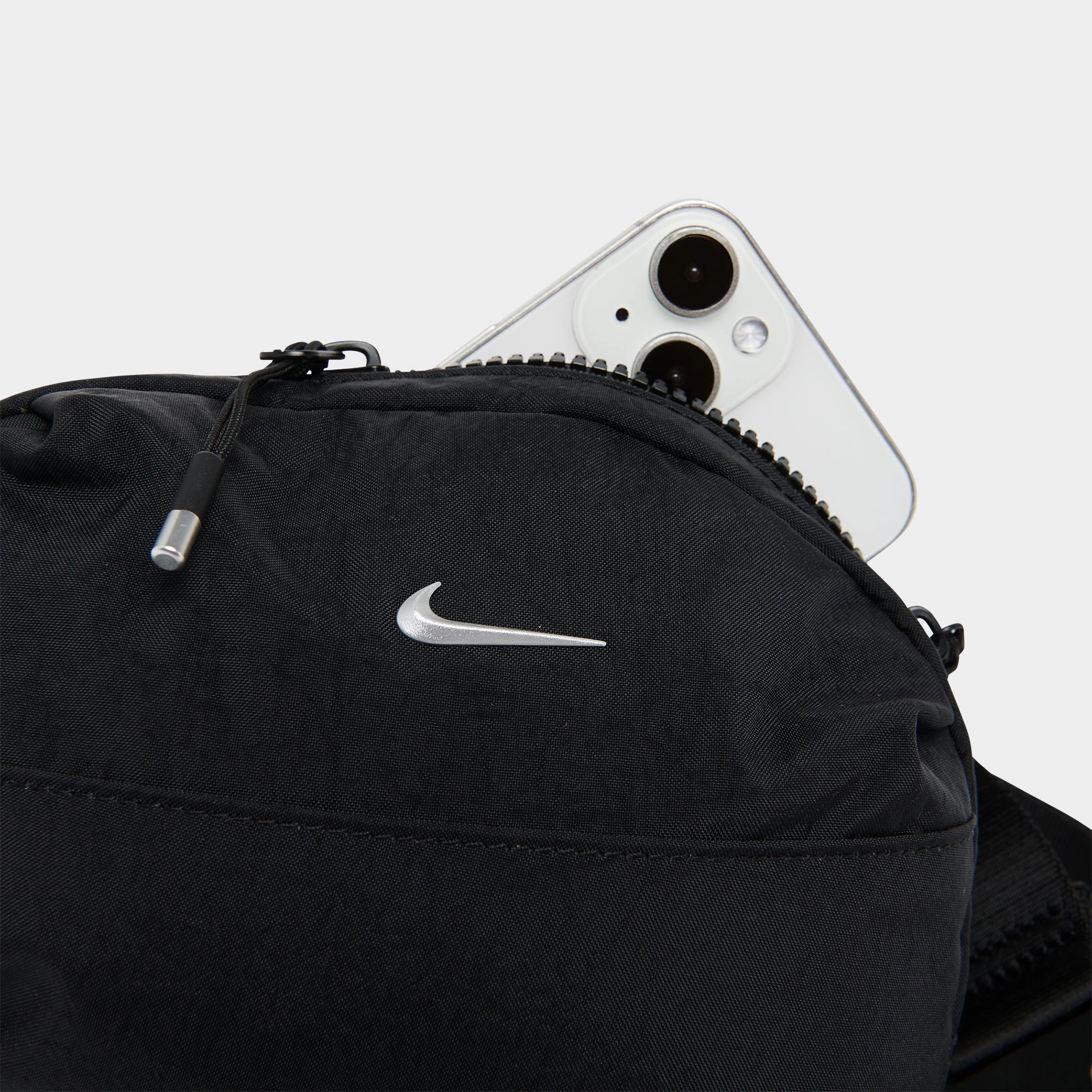 Nike Aura Waistpack (1L) Black / Black / Matte Silver