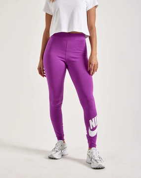 Nike Classics High-Rise Futura Leggings