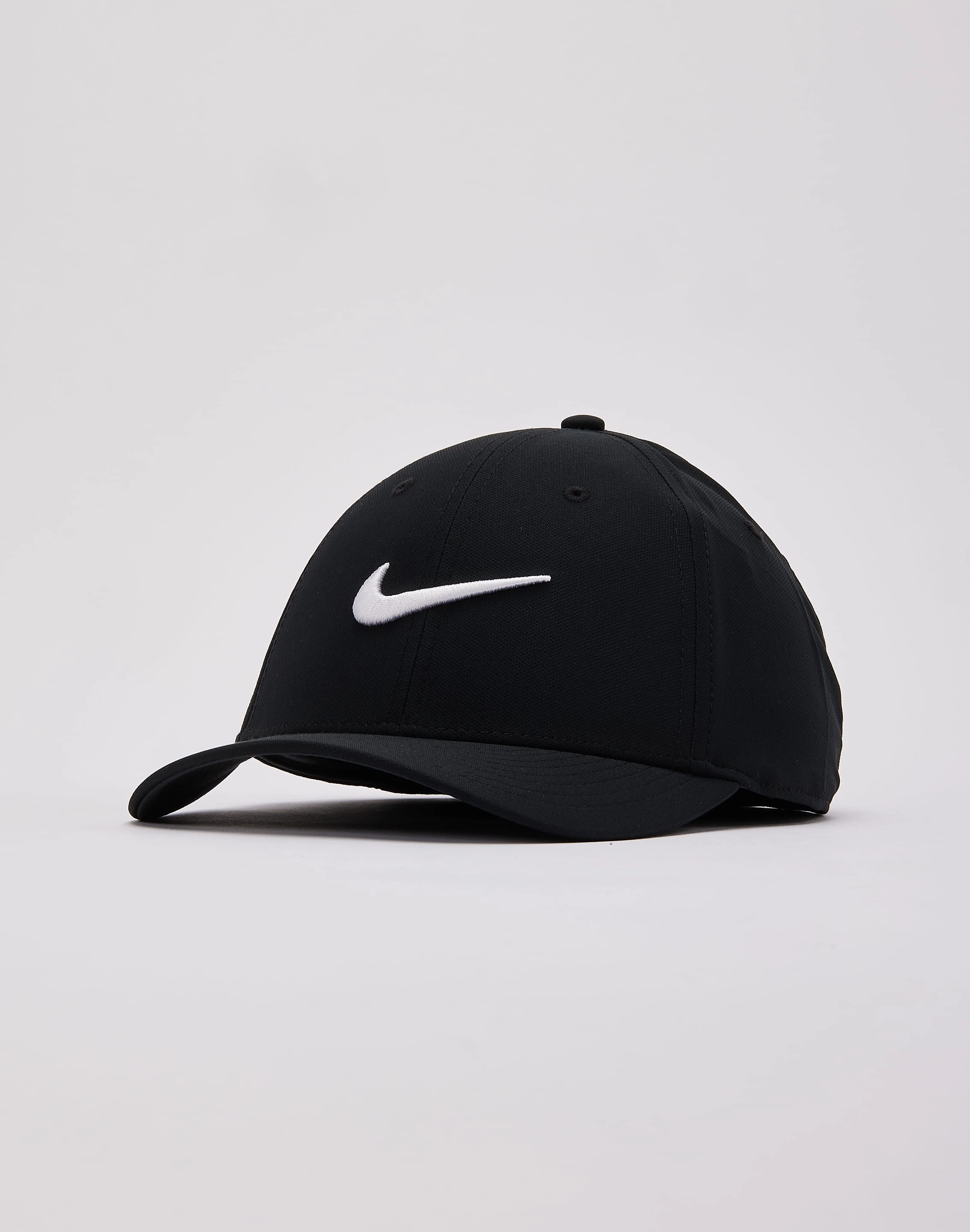 Nike Dri-FIT Club Structured Swoosh Cap