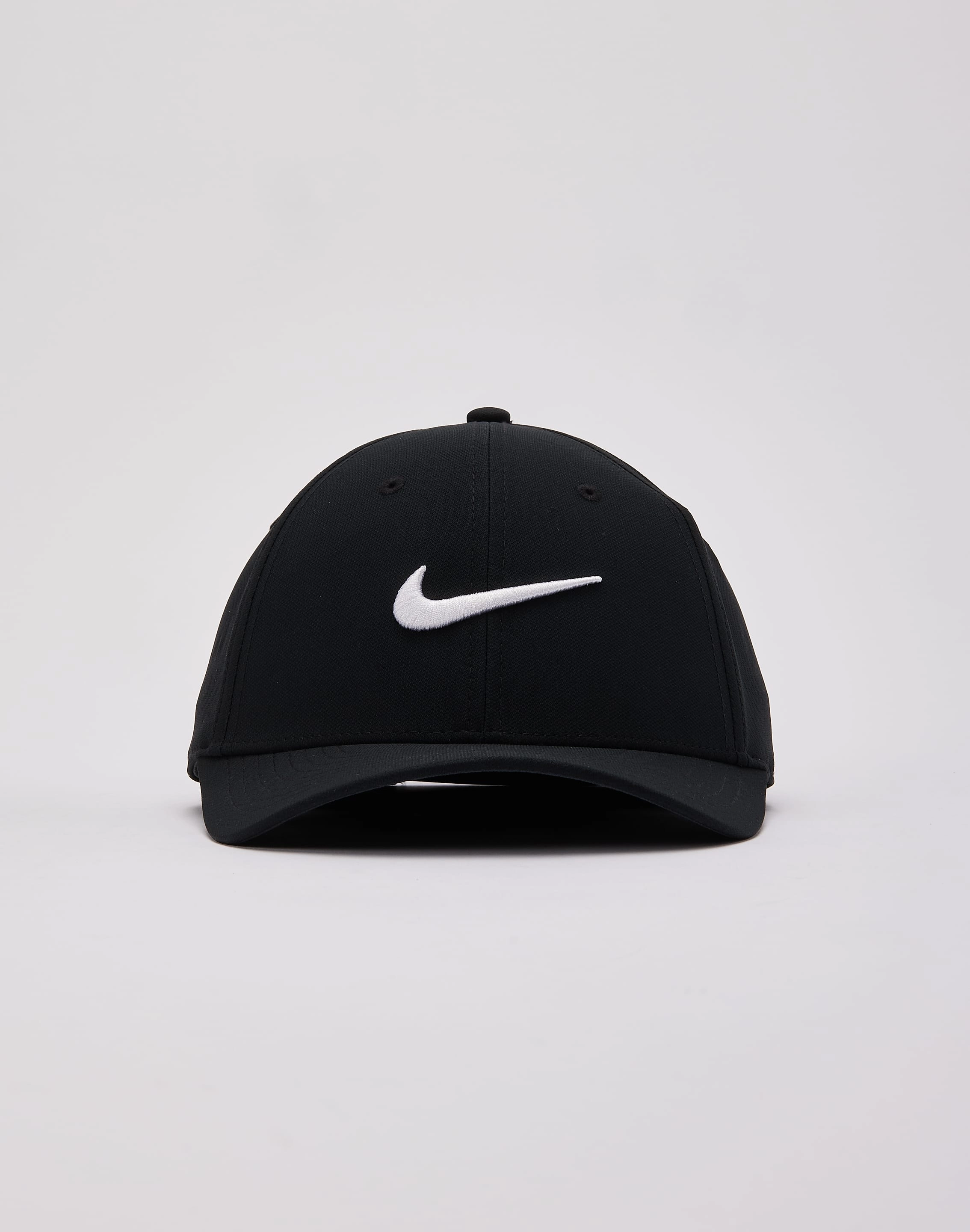 Nike Dri-FIT Club Structured Swoosh Cap