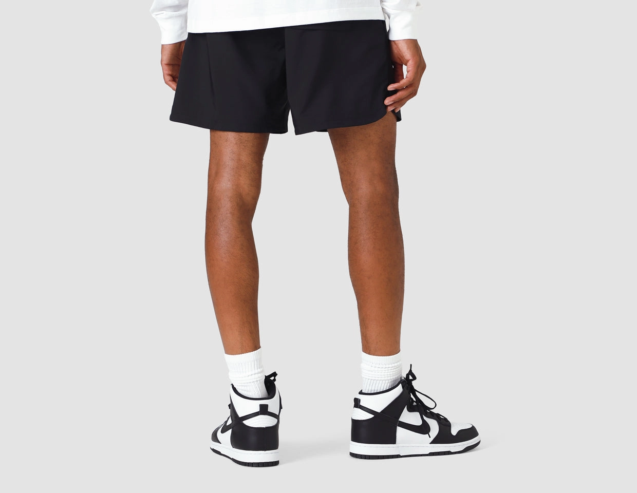 Nike Sportswear Sport Essentials Woven Lined Flow Shorts Black / White