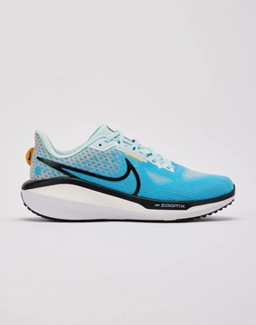 Nike Vomero 17