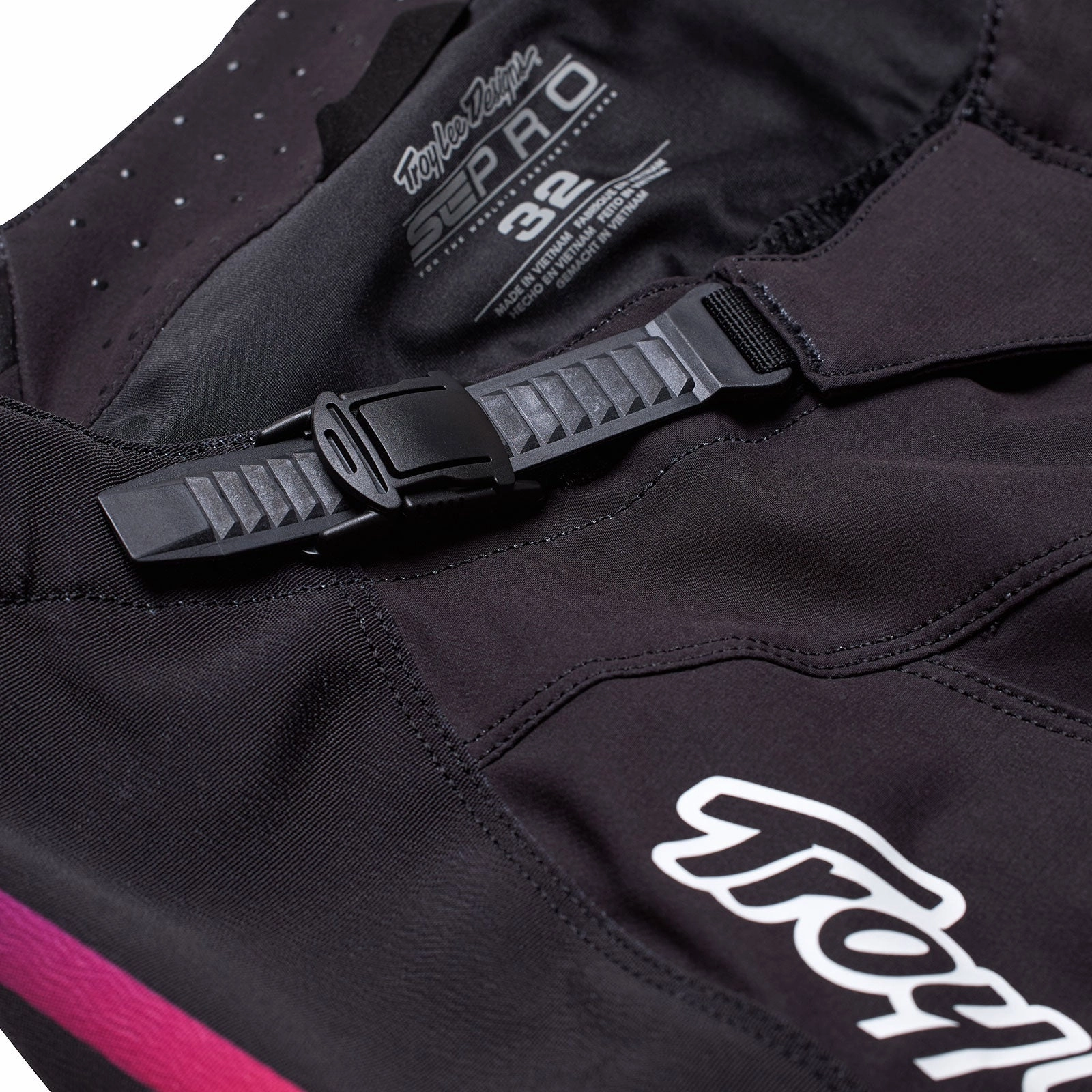SE Pro Pant Pinned Black